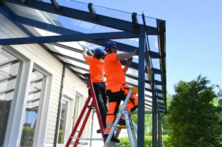 How to Avoid Sunroom Construction Leak Risks: Guide