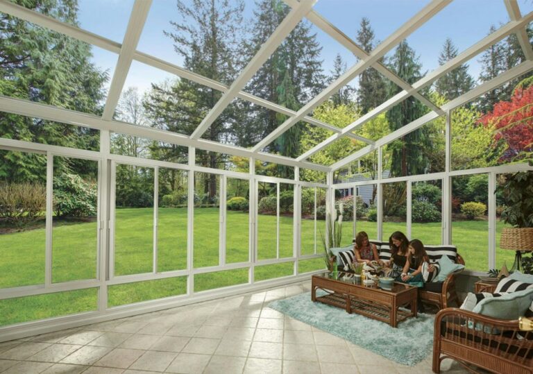 Top Glass Enclosures in America: Definitive Architectural Guide